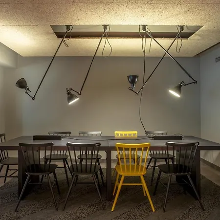 Hotel A&o Kolumbus 2*