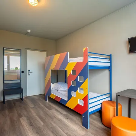 Hotel A&o Kolumbus 2*