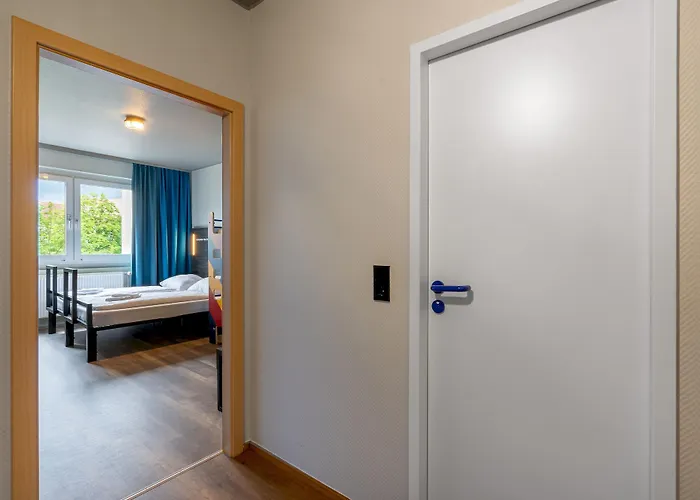 Hotel A&o Kolumbus 2*