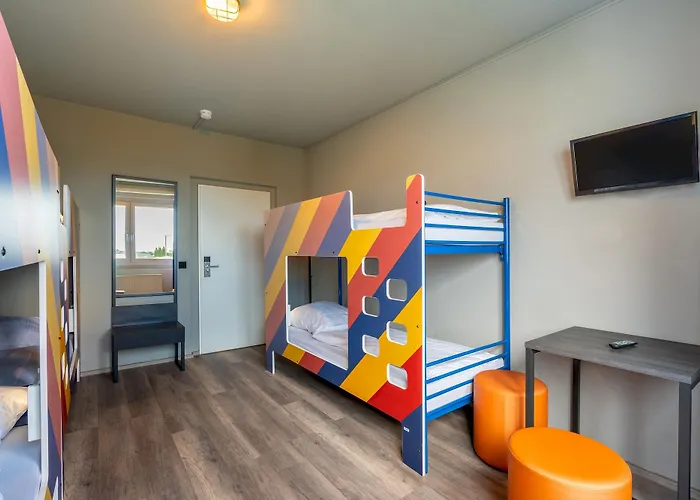 Hotel A&o Kolumbus 2*