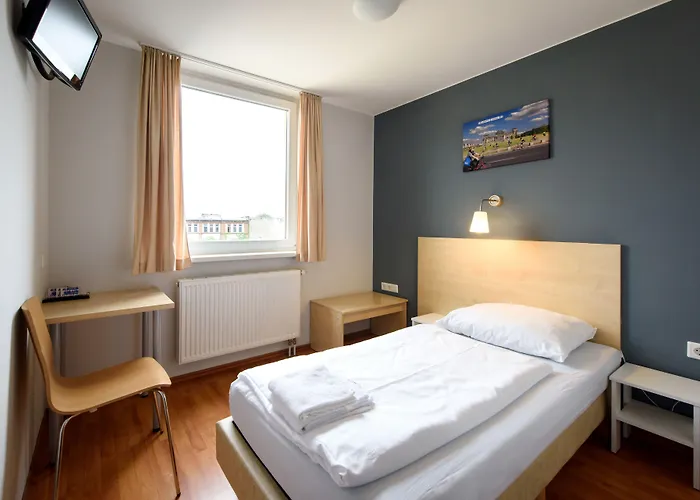 A&o Kolumbus Hotell 2*